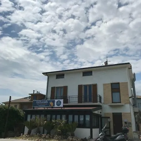 Salsedine Bed & Breakfast 3*